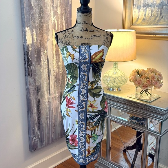 Cache Dresses & Skirts - CACHE Tropical sexy club cruise strapless summer dress blue white floral XS 0 2